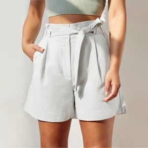 Aritzia Wilfred white linen paper bag high waisted tie front shorts with pockets